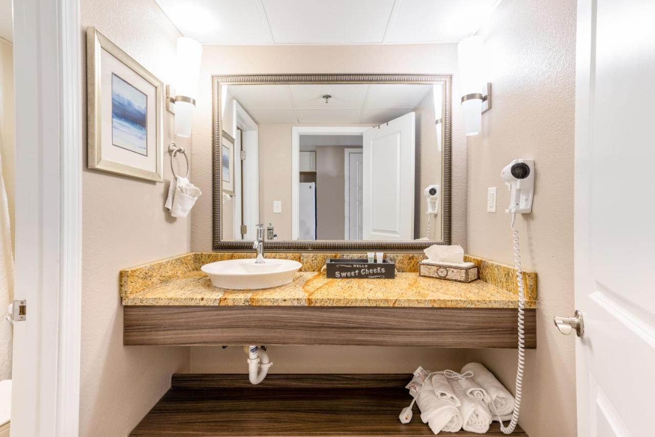 Caravelle Resort Condos Миртл-Бич Экстерьер фото